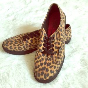 Leopard print Lo-Pro Vans
